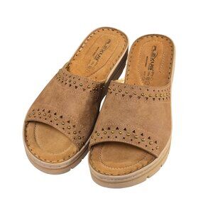 Flexus by Spring Step Women's Tan Studded Slide Sandals EUR 37